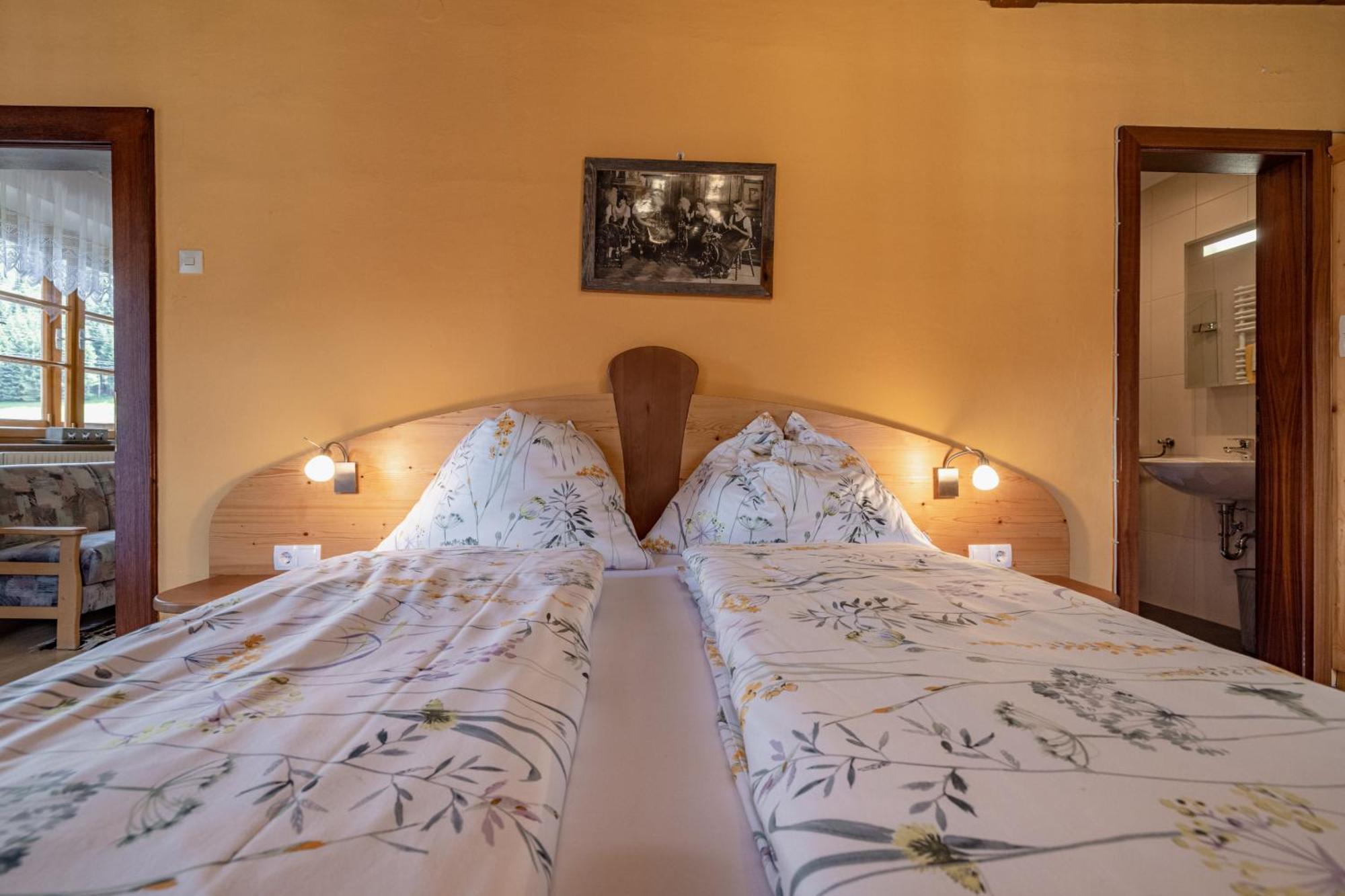 Lissis Bauernhof Appartments Gundersheim Dış mekan fotoğraf